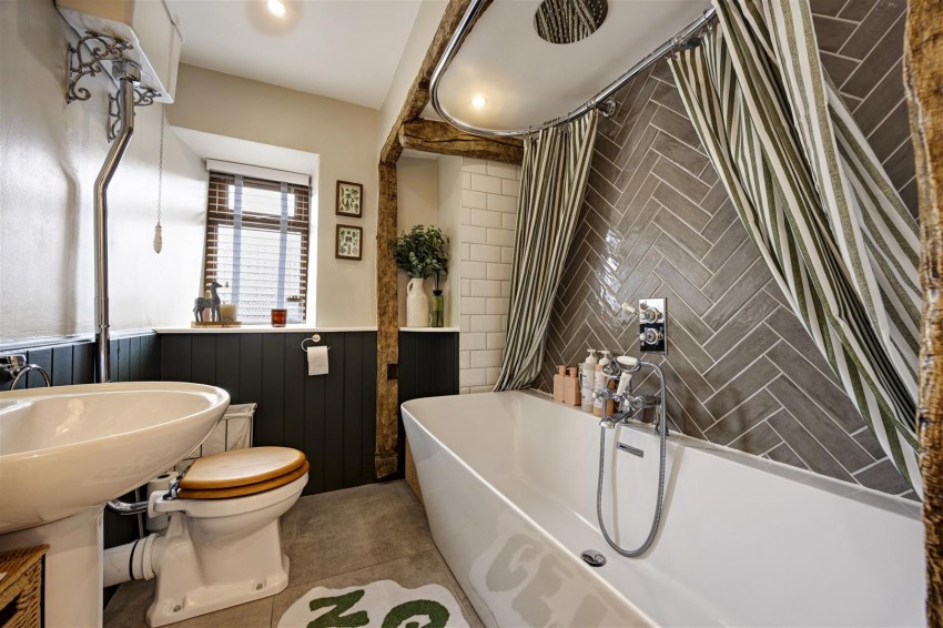 Images for Ingle Byre Cottage, Stainforth