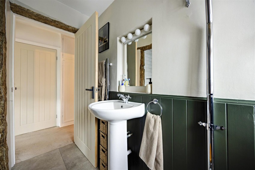 Images for Ingle Byre Cottage, Stainforth